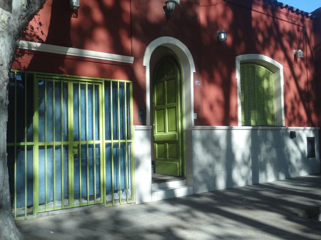 Casa Pueblo Hostel Mendoza Exterior photo